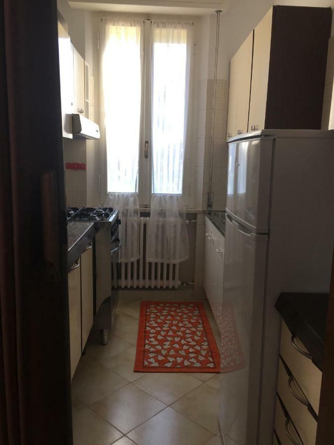 Апартаменты La Casa Di Clara Ombrellone Con 2 Lettini Al Lido San Giuliano Gratis E Parcheggio Privato Gratis Римини Экстерьер фото